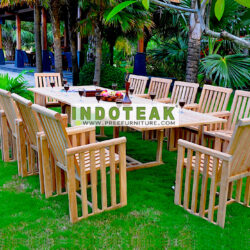 2×4 Outdoor Furniture