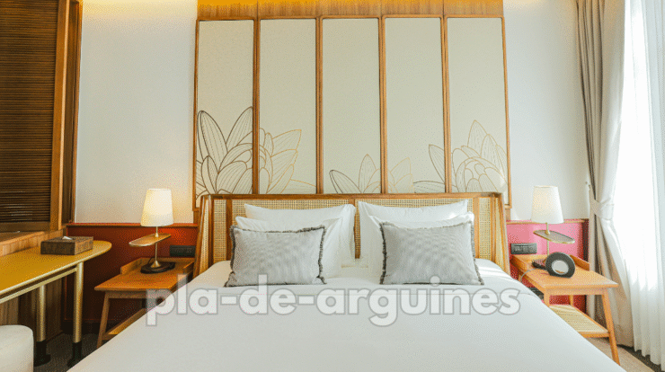 luxury home bedroom design