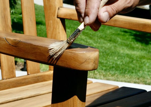 Get Professional Outdoor Furniture Staining - Outdoor Furniture