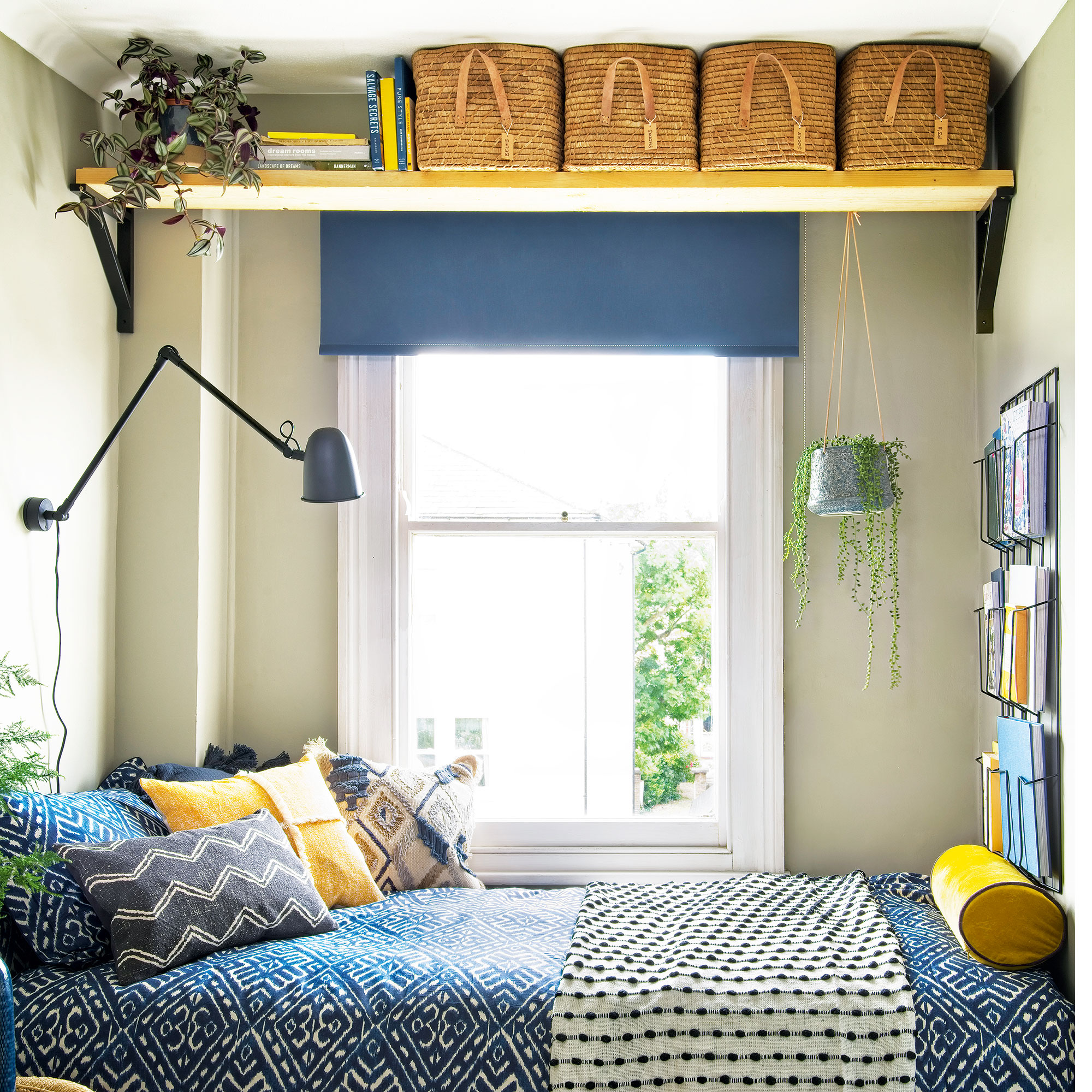 Small Bedroom Design Ideas